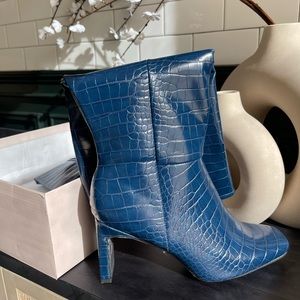 JustFab Evelyn Heeled Boot